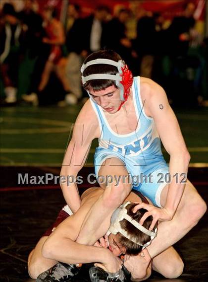 Thumbnail 2 in NYSPHSAA D1 Championships (Semifinals) photogallery.