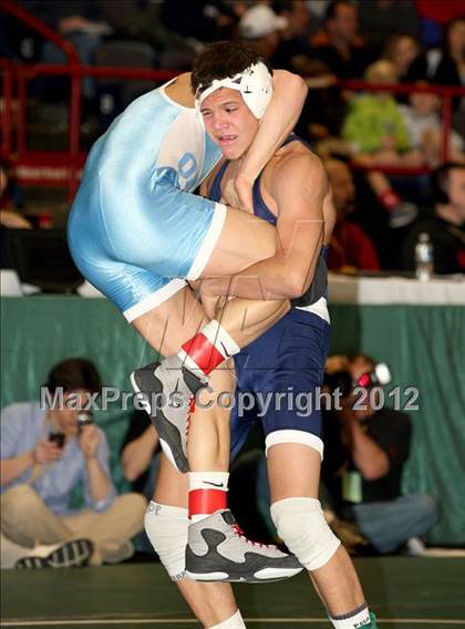 Thumbnail 2 in NYSPHSAA D1 Championships (Semifinals) photogallery.