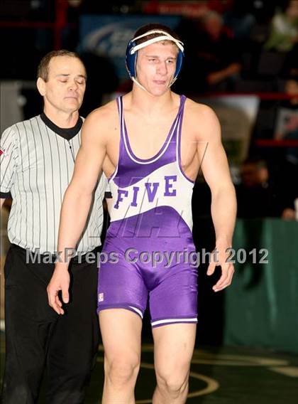 Thumbnail 2 in NYSPHSAA D1 Championships (Semifinals) photogallery.