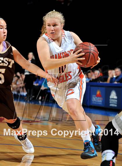 Thumbnail 1 in Chaminade vs. West (CIF SoCal Regional D2 Final) photogallery.