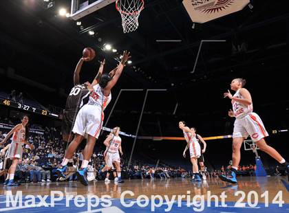 Thumbnail 1 in Chaminade vs. West (CIF SoCal Regional D2 Final) photogallery.