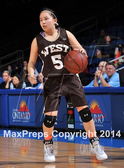 Thumbnail 2 in Chaminade vs. West (CIF SoCal Regional D2 Final) photogallery.