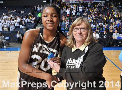 Thumbnail 2 in Chaminade vs. West (CIF SoCal Regional D2 Final) photogallery.