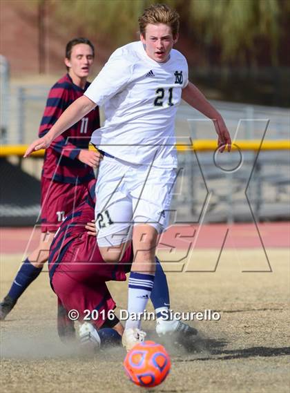 Thumbnail 1 in Perry @ Desert Vista photogallery.