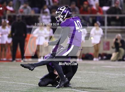 Thumbnail 2 in Carlsbad vs. Cathedral Catholic (CIF SDS Open Division Final) photogallery.