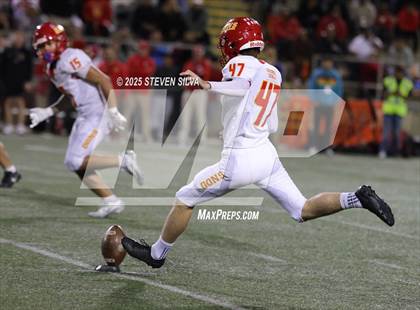 Thumbnail 3 in Carlsbad vs. Cathedral Catholic (CIF SDS Open Division Final) photogallery.