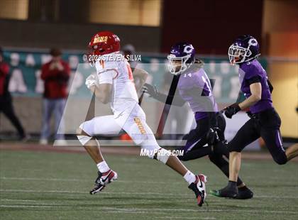 Thumbnail 2 in Carlsbad vs. Cathedral Catholic (CIF SDS Open Division Final) photogallery.