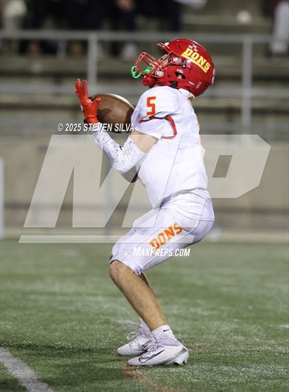 Thumbnail 2 in Carlsbad vs. Cathedral Catholic (CIF SDS Open Division Final) photogallery.