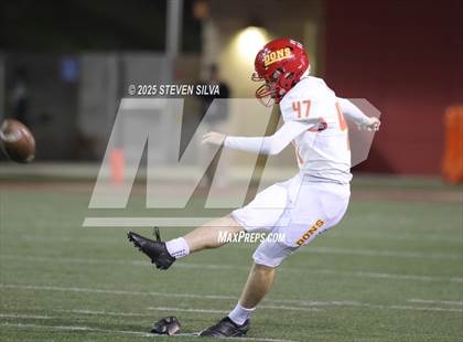 Thumbnail 2 in Carlsbad vs. Cathedral Catholic (CIF SDS Open Division Final) photogallery.