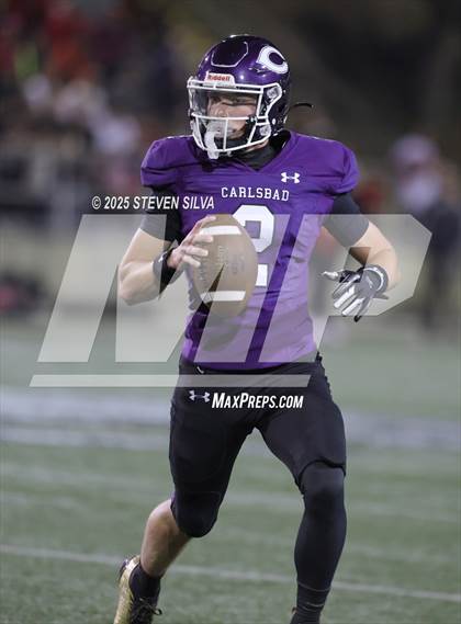 Thumbnail 3 in Carlsbad vs. Cathedral Catholic (CIF SDS Open Division Final) photogallery.