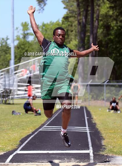 Thumbnail 2 in Coastal 3A Conference Meet (Boys Field Events) photogallery.