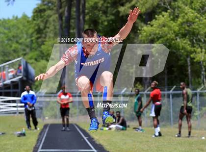 Thumbnail 2 in Coastal 3A Conference Meet (Boys Field Events) photogallery.