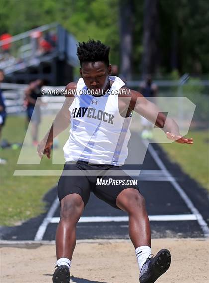 Thumbnail 2 in Coastal 3A Conference Meet (Boys Field Events) photogallery.