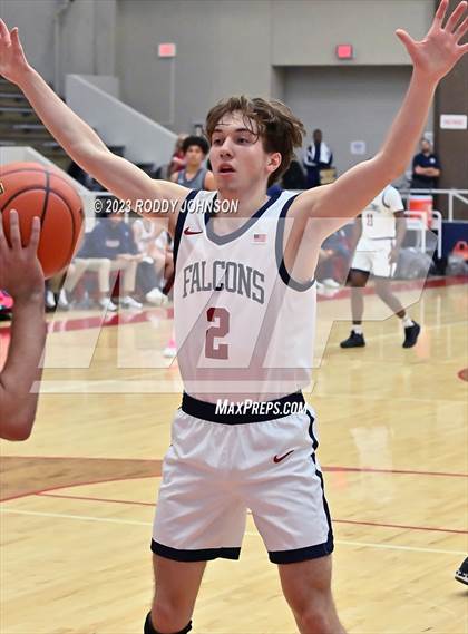 Thumbnail 3 in Klein Cain vs Tompkins (McDonald's Texas Invitational) photogallery.