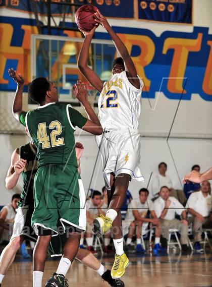 Thumbnail 3 in Damien @ Charter Oak photogallery.