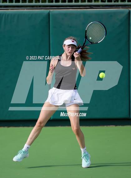 Thumbnail 1 in Round Rock Westwood vs Memorial (UIL 6A Team Tennis Final) photogallery.