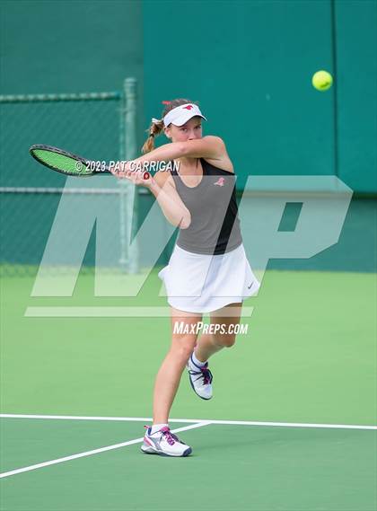 Thumbnail 2 in Round Rock Westwood vs Memorial (UIL 6A Team Tennis Final) photogallery.