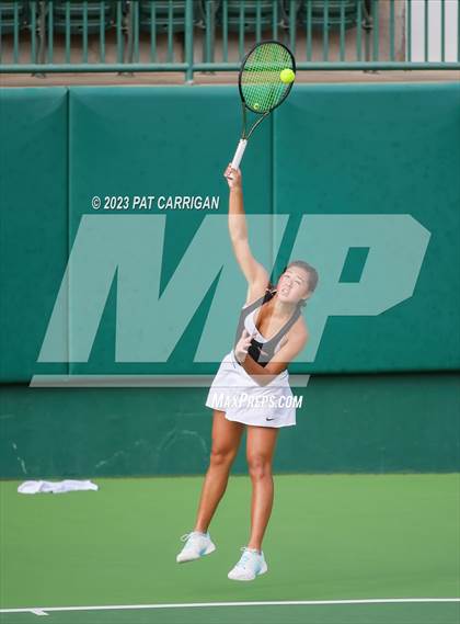 Thumbnail 3 in Round Rock Westwood vs Memorial (UIL 6A Team Tennis Final) photogallery.