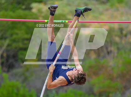 Thumbnail 2 in CIF-SDS Finals (Pole Vault) photogallery.