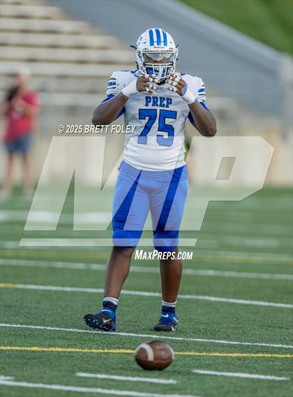 Thumbnail 2 in Creighton Prep @ Lincoln Southeast photogallery.