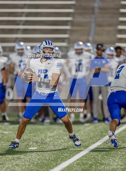 Thumbnail 2 in Creighton Prep @ Lincoln Southeast photogallery.