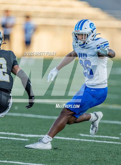 Thumbnail 1 in Creighton Prep @ Lincoln Southeast photogallery.