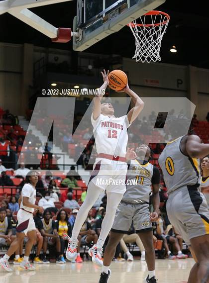 Thumbnail 2 in Sandy Creek vs. St. Francis Academy (King Cotton Classic) photogallery.
