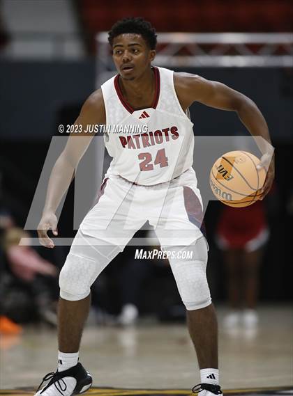 Thumbnail 2 in Sandy Creek vs. St. Francis Academy (King Cotton Classic) photogallery.