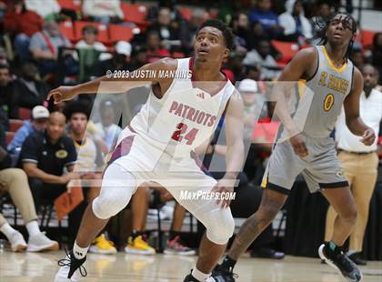 Thumbnail 2 in Sandy Creek vs. St. Francis Academy (King Cotton Classic) photogallery.