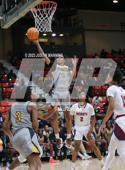 Thumbnail 1 in Sandy Creek vs. St. Francis Academy (King Cotton Classic) photogallery.