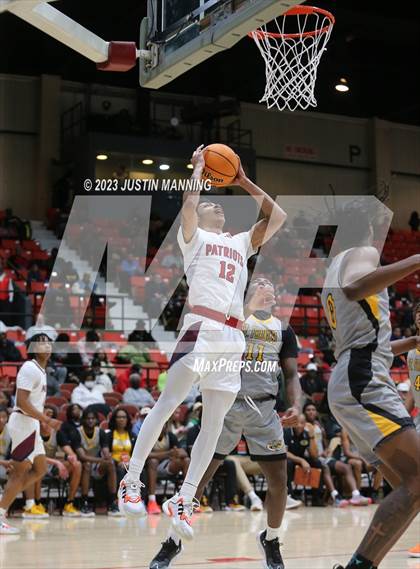 Thumbnail 1 in Sandy Creek vs. St. Francis Academy (King Cotton Classic) photogallery.