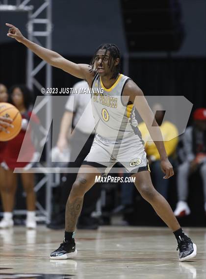 Thumbnail 3 in Sandy Creek vs. St. Francis Academy (King Cotton Classic) photogallery.