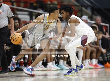 Thumbnail 3 in Sandy Creek vs. St. Francis Academy (King Cotton Classic) photogallery.