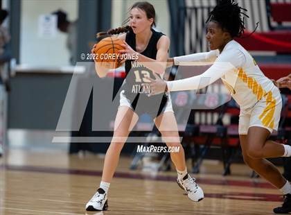 Thumbnail 1 in North Atlanta vs Eagle's Landing (Screamin Demon Invitational) photogallery.