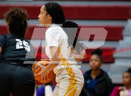 Thumbnail 2 in North Atlanta vs Eagle's Landing (Screamin Demon Invitational) photogallery.