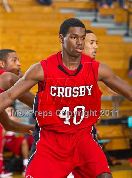 Thumbnail 1 in Crosby vs La Porte (McDonald's Texas Invitational) photogallery.