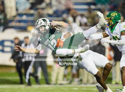 Thumbnail 3 in Summerville vs. Dutch Fork (SCHSL 5A Division 1 Final) photogallery.