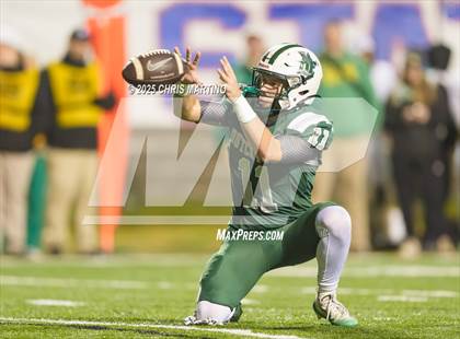 Thumbnail 2 in Summerville vs. Dutch Fork (SCHSL 5A Division 1 Final) photogallery.