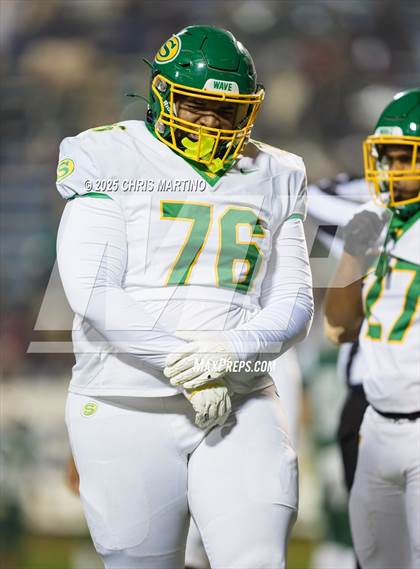 Thumbnail 1 in Summerville vs. Dutch Fork (SCHSL 5A Division 1 Final) photogallery.