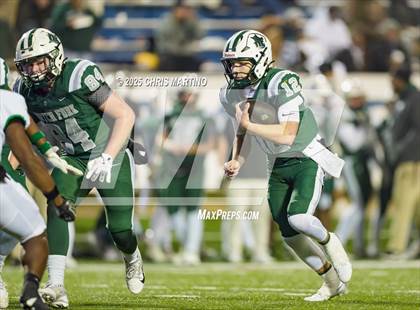 Thumbnail 1 in Summerville vs. Dutch Fork (SCHSL 5A Division 1 Final) photogallery.