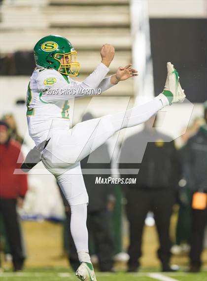 Thumbnail 3 in Summerville vs. Dutch Fork (SCHSL 5A Division 1 Final) photogallery.