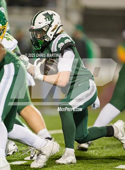 Thumbnail 1 in Summerville vs. Dutch Fork (SCHSL 5A Division 1 Final) photogallery.
