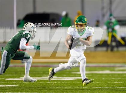 Thumbnail 3 in Summerville vs. Dutch Fork (SCHSL 5A Division 1 Final) photogallery.