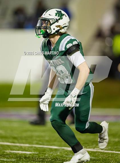 Thumbnail 2 in Summerville vs. Dutch Fork (SCHSL 5A Division 1 Final) photogallery.