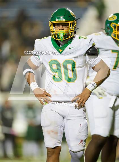 Thumbnail 2 in Summerville vs. Dutch Fork (SCHSL 5A Division 1 Final) photogallery.