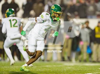 Thumbnail 3 in Summerville vs. Dutch Fork (SCHSL 5A Division 1 Final) photogallery.
