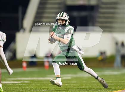Thumbnail 1 in Summerville vs. Dutch Fork (SCHSL 5A Division 1 Final) photogallery.