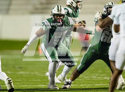 Thumbnail 2 in Summerville vs. Dutch Fork (SCHSL 5A Division 1 Final) photogallery.