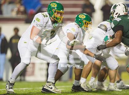 Thumbnail 3 in Summerville vs. Dutch Fork (SCHSL 5A Division 1 Final) photogallery.