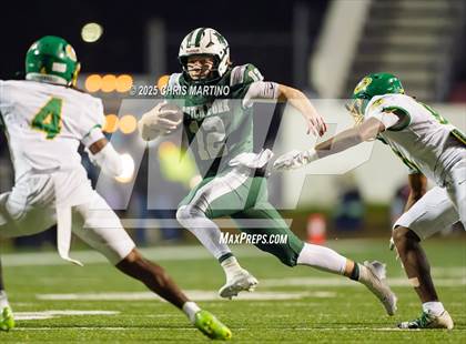 Thumbnail 2 in Summerville vs. Dutch Fork (SCHSL 5A Division 1 Final) photogallery.
